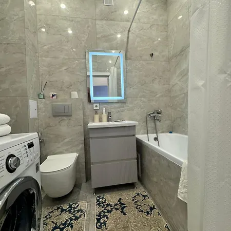 Apartments On Khan Shatyr Nur-Sultan  Exterior photo