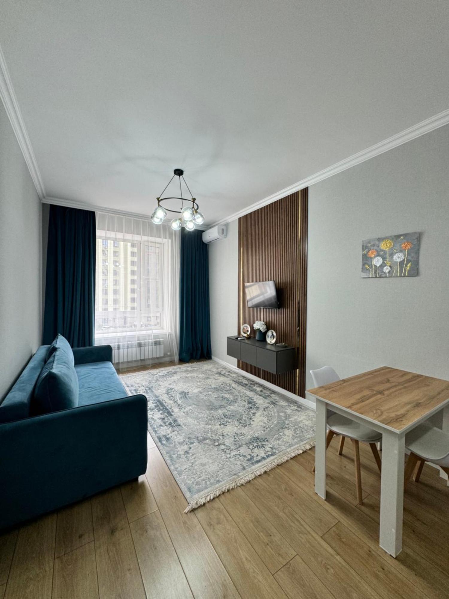 Apartment On Khan Shatyr *